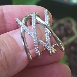 925 Silver With Inlaid Zircon Ring